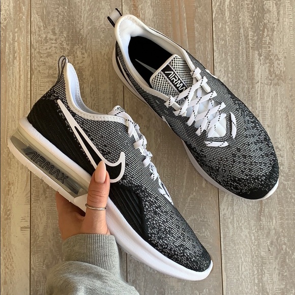 NWT Nike air Max sequent Oreo black - Picture 3 of 8